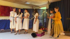 Theaterprojekt der Mittelstufe – „Ein Sommernachtstraum“2024 (5)